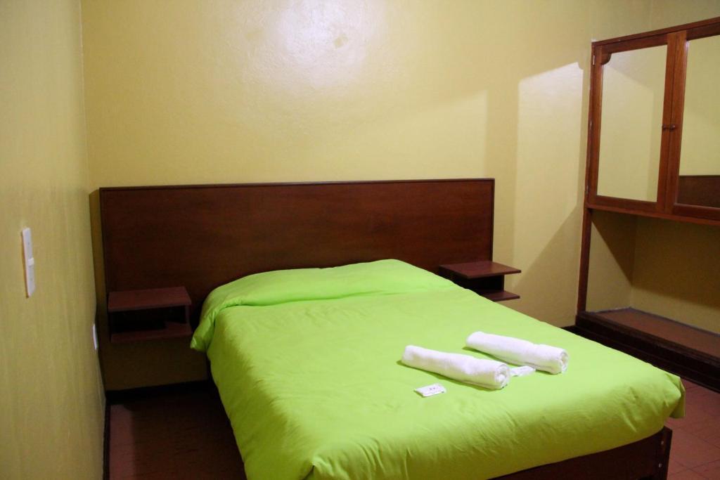 The House Project Backpackers Lima Room photo